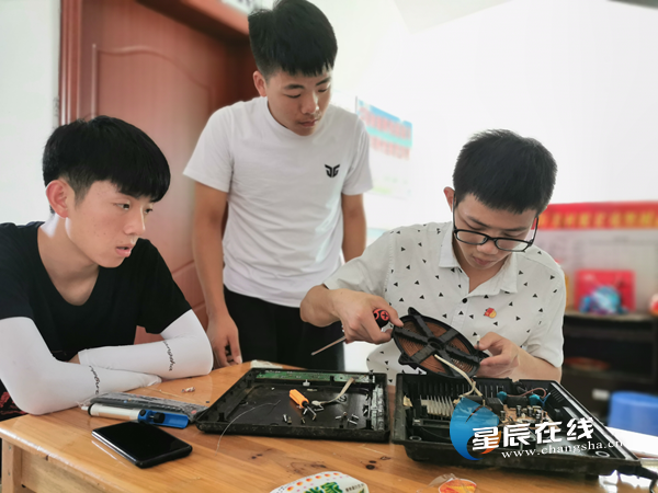 湖南铁道职业技术学院创新人才培养,劳动教育促进学生成才